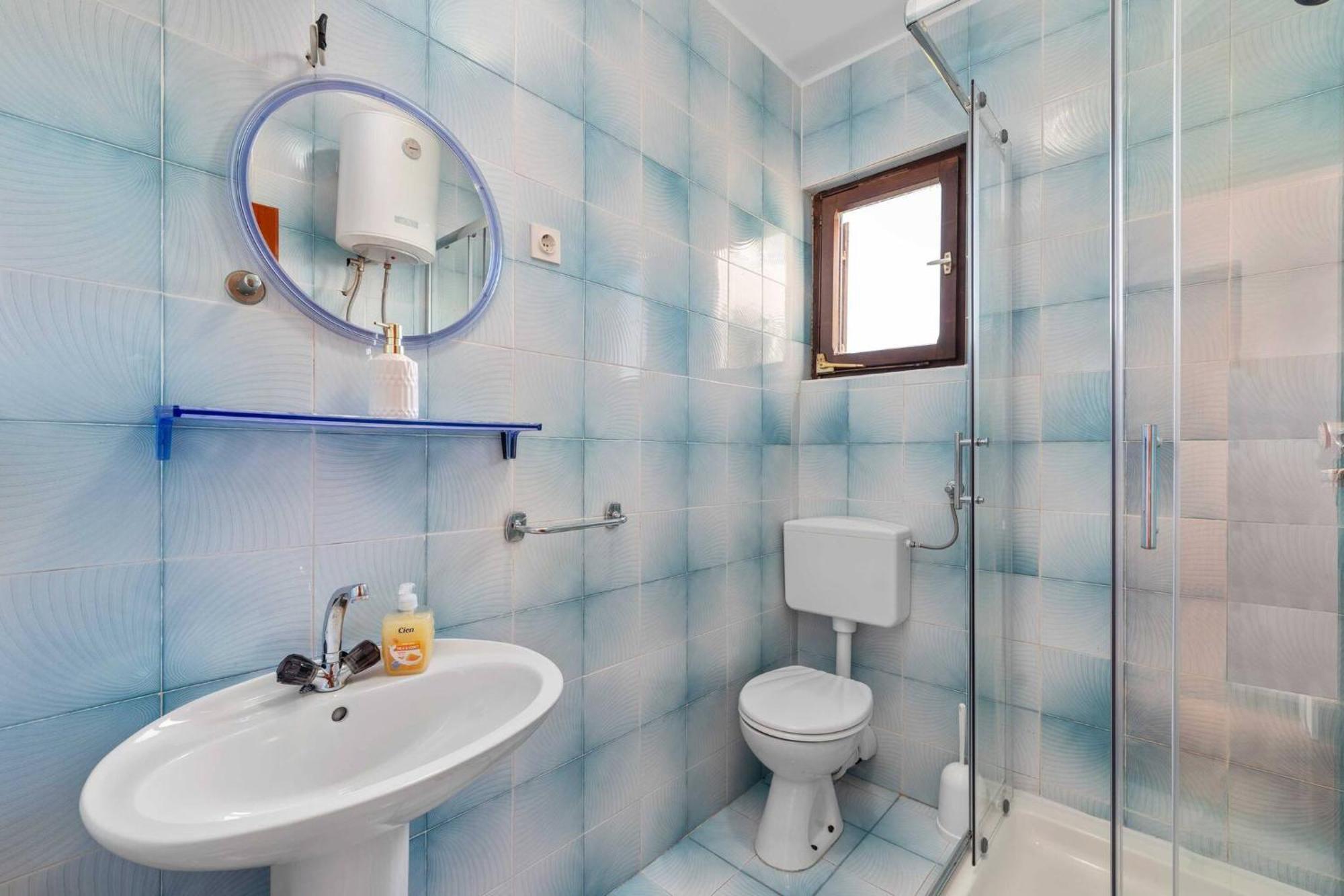 Family Apartments Barbarella Бродариця Екстер'єр фото